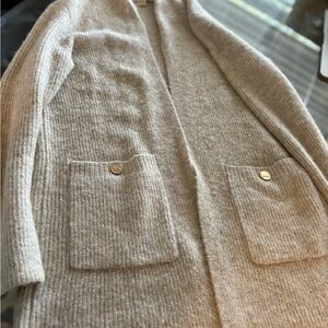Cozy Beige Knit Cardigan with Pockets
